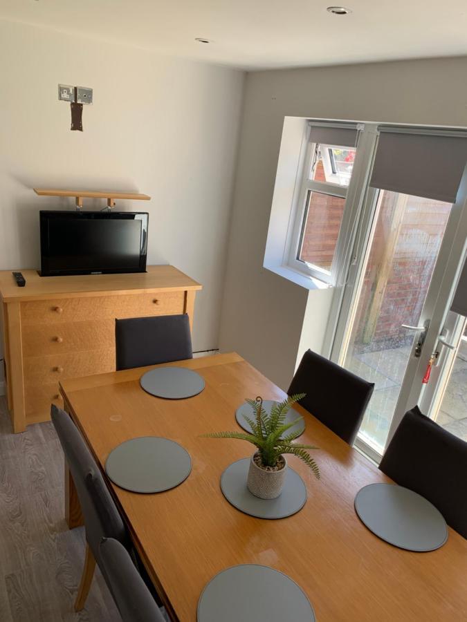 Beautiful House In A Perfect Location Villa Lytham St Annes Exteriör bild